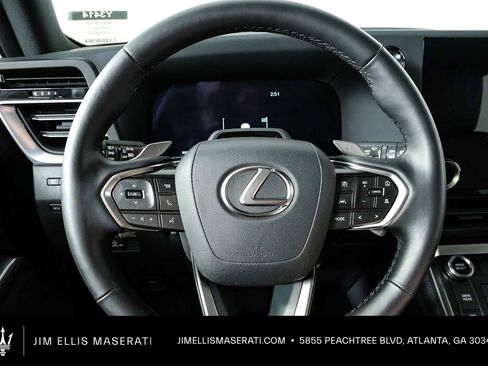 Used 2025 Lexus GX 550 w/ Accessory Package (2T) AWD/4WD image 11