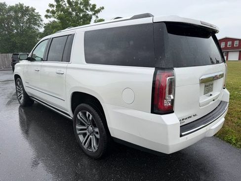 Used 2018 GMC Yukon XL Denali w/ Denali Ultimate Package AWD/4WD image 3