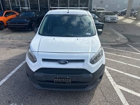 Used 2017 Ford Transit Connect XL image 3
