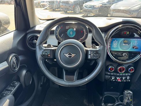 Used 2023 MINI Cooper S FWD image 11