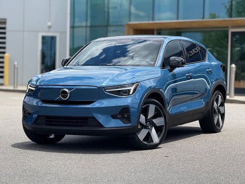 Certified 2023 Volvo C40 P8 Recharge Ultimate AWD/4WD image 1