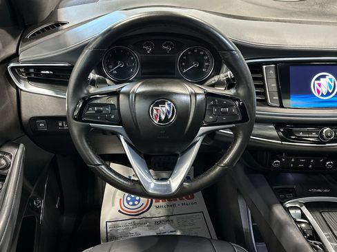 Used 2023 Buick Enclave Essence w/ Experience Buick Package AWD/4WD image 30