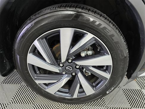 Used 2024 Nissan Murano SL image 9