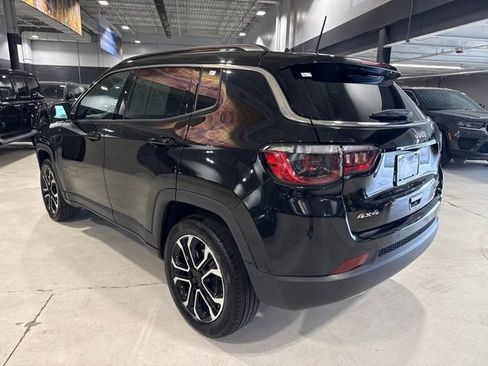 Used 2023 Jeep Compass Limited w/ Sun and Sound Group AWD/4WD image 18
