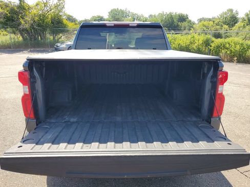 Certified 2020 Chevrolet Silverado 1500 Custom w/ Custom Value Package AWD/4WD image 26