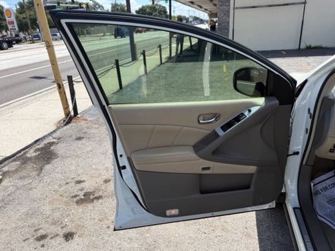 Used 2014 Nissan Murano SL FWD image 16