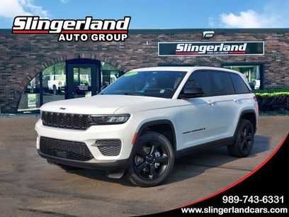 Used 2022 Jeep Grand Cherokee Altitude