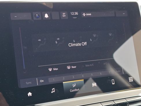 Used 2024 Jeep Compass Trailhawk image 8