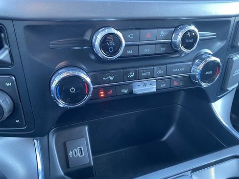 Used 2025 Ford F150 XLT w/ Equipment Group 302A MID image 22