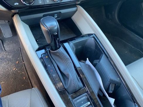 Used 2023 Honda Accord EX-L image 19