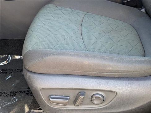 Used 2023 Toyota RAV4 XLE image 15