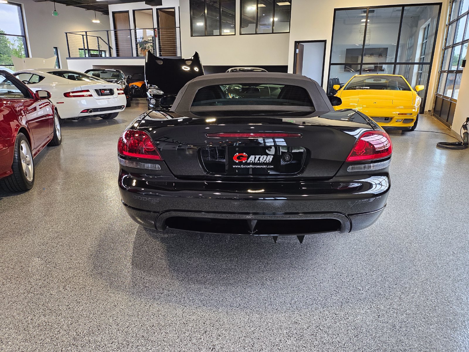 Used 2005 Dodge Viper SRT-10 RWD image 14