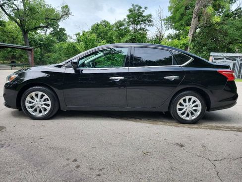 Used 2018 Nissan Sentra SV FWD image 5