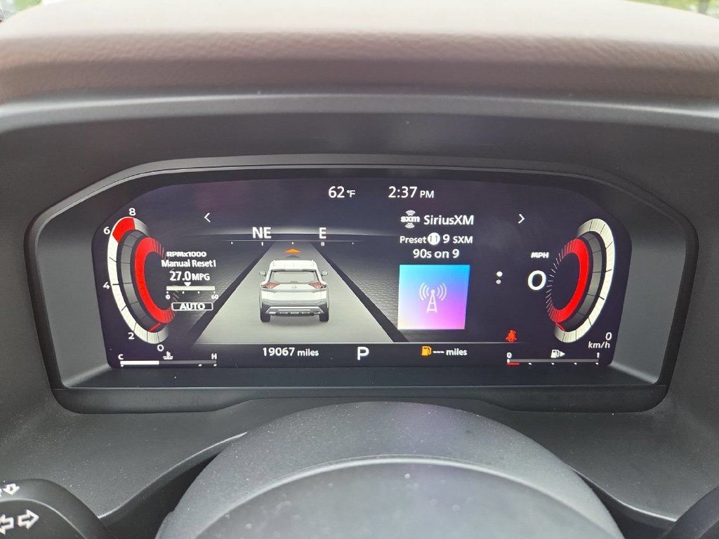 Used 2023 Nissan Rogue Platinum AWD/4WD image 21