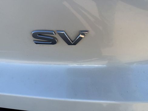 Used 2022 Nissan Pathfinder SV image 9