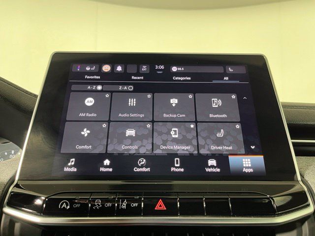 Used 2023 Jeep Compass Latitude AWD/4WD image 30