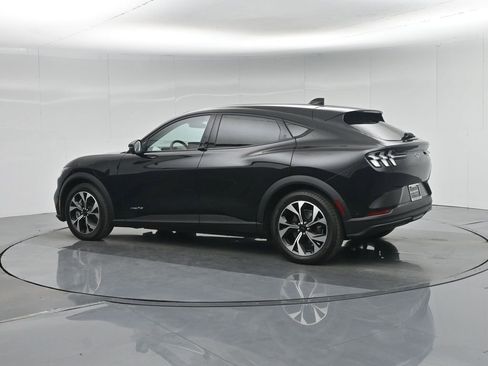 Used 2024 Ford Mustang Mach-E Select image 7