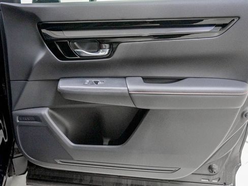 Used 2026 Honda CR-V Sport Touring image 33