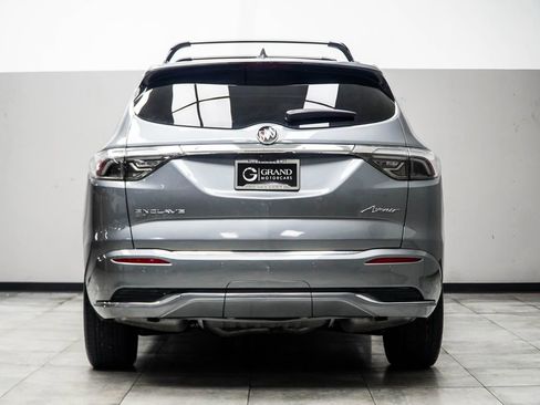 Used 2023 Buick Enclave Avenir w/ Avenir Technology Package AWD/4WD image 11