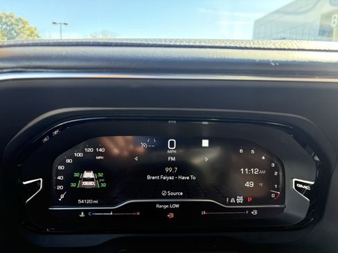 Used 2023 GMC Yukon Denali Ultimate image 22