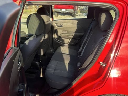 Used 2013 Chevrolet Sonic LT FWD image 14