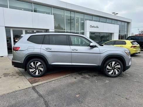 New 2026 Volkswagen Atlas SE image 8