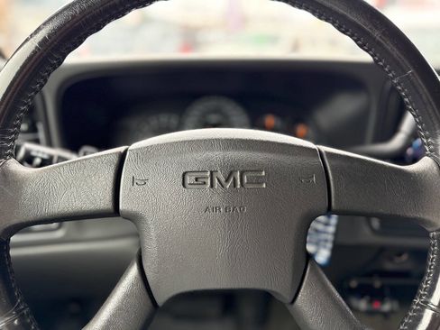 Used 2004 GMC Sierra 1500 SLE w/ Light Duty Power Package image 31