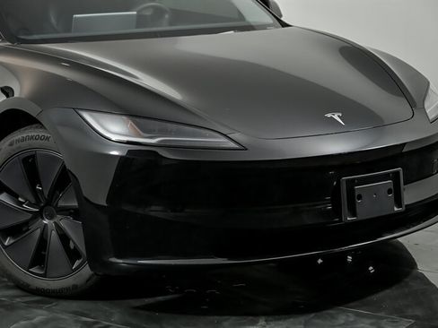 Used 2024 Tesla Model 3 Long Range RWD image 2