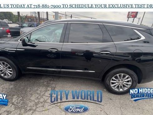 Used 2024 Buick Enclave Premium FWD image 2