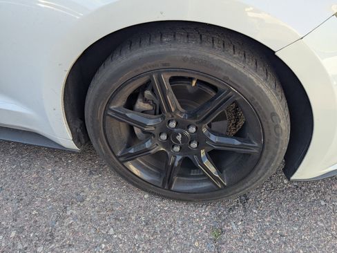 Used 2016 Ford Mustang Coupe image 6