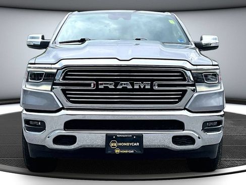 Used 2021 RAM 1500 Laramie AWD/4WD image 2