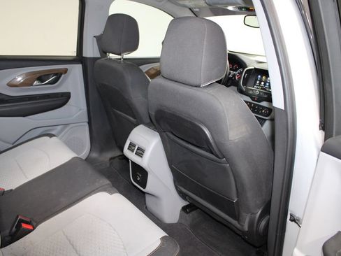 Used 2018 GMC Terrain SLE FWD image 27