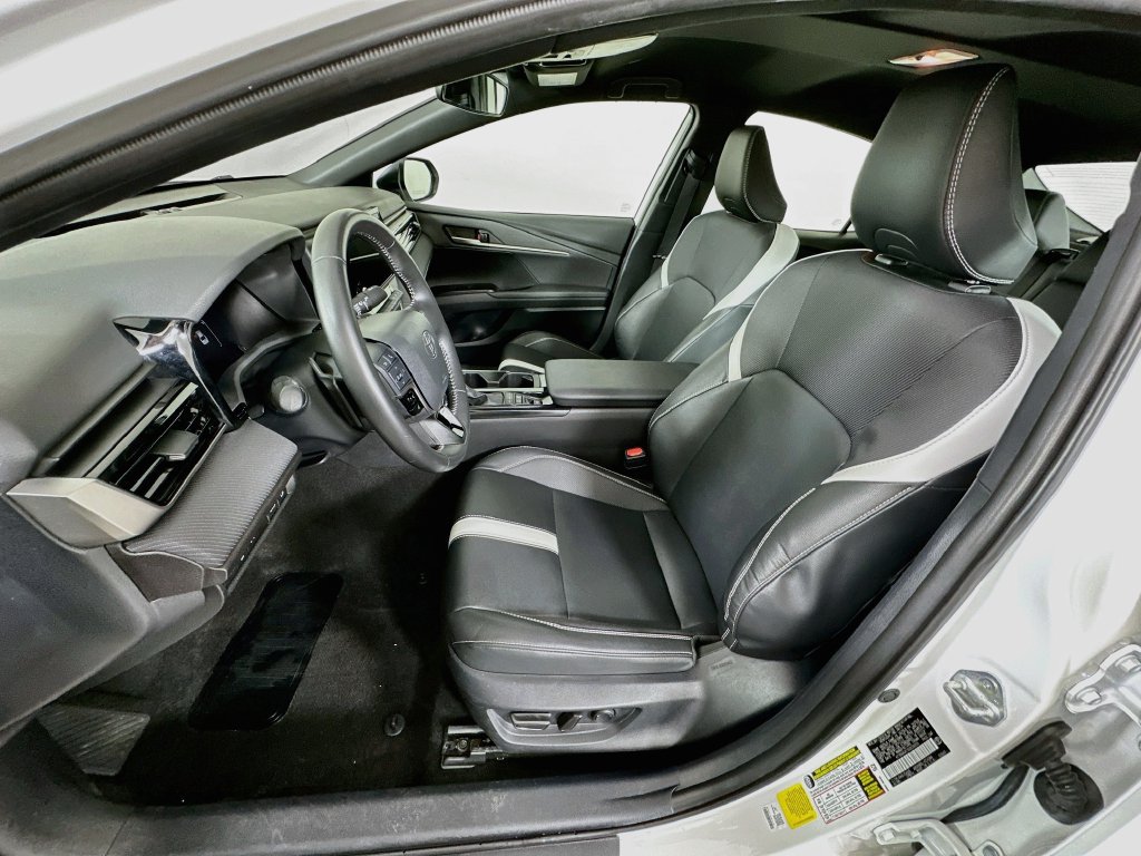 Certified 2025 Toyota Camry SE FWD image 21