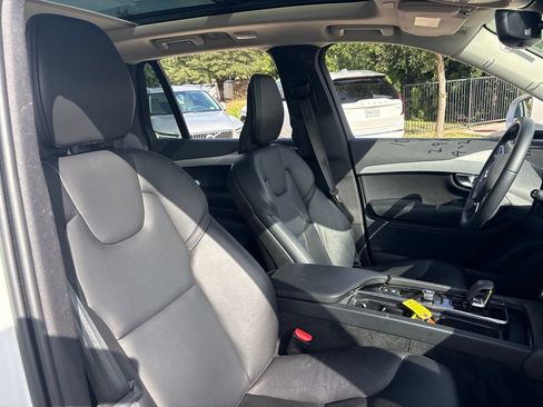 Used 2023 Volvo XC90 B5 Core w/ Protection Package Premier AWD/4WD image 16