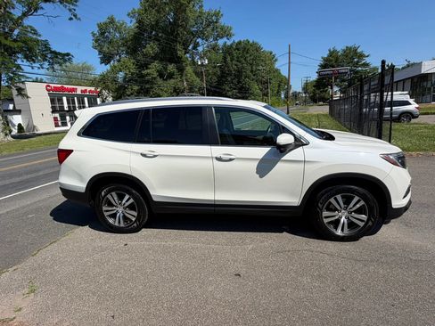 Used 2018 Honda Pilot EX-L image 4