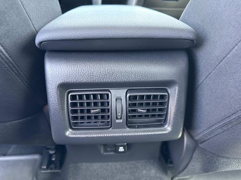 Used 2025 Toyota Camry LE w/ Convenience Package image 15