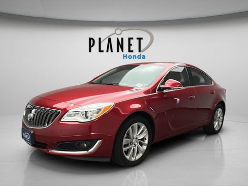 Used 2015 Buick Regal AWD image 3