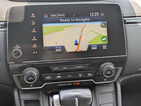 Used 2018 Honda CR-V Touring image 22