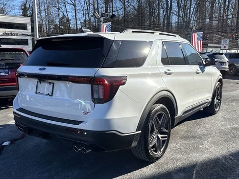 Used 2026 Ford Explorer ST w/ Sun And Sound Package AWD/4WD image 4