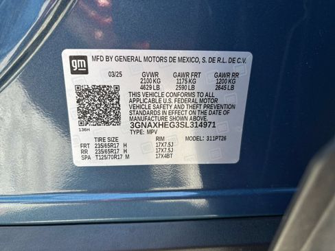 Used 2025 Chevrolet Equinox LT FWD image 30