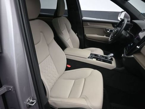 Certified 2026 Volvo XC90 B6 Plus w/ Protection Package Premier AWD/4WD image 31