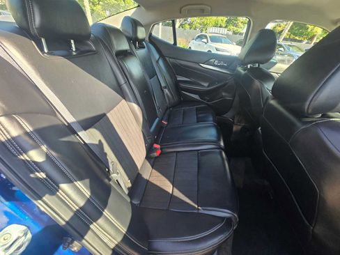Used 2023 Nissan Maxima SV w/ Floor Mat Group FWD image 12