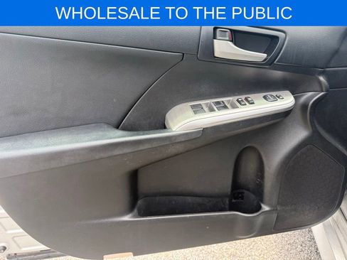 Used 2013 Toyota Camry SE FWD image 5