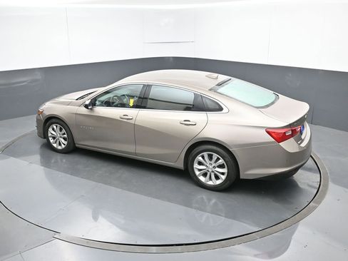 Used 2024 Chevrolet Malibu LT image 44