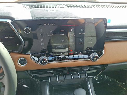 New 2026 GMC Canyon AT4 w/ Technology Plus Package image 8