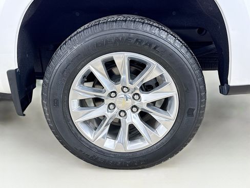 Used 2021 Chevrolet Silverado 1500 LTZ w/ LTZ Premium Package RWD image 35