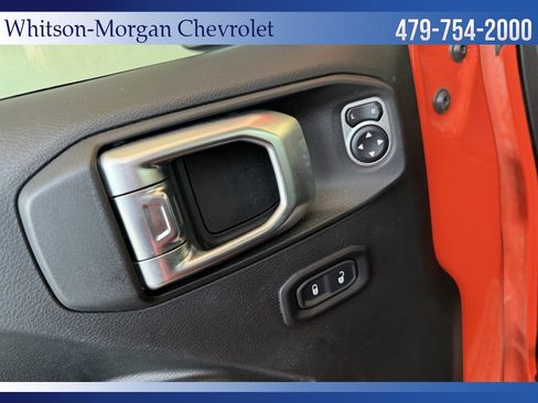 Used 2018 Jeep Wrangler Unlimited Rubicon w/ Steel Bumper Group image 14