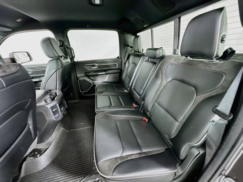 Used 2023 RAM 1500 Laramie AWD/4WD image 25