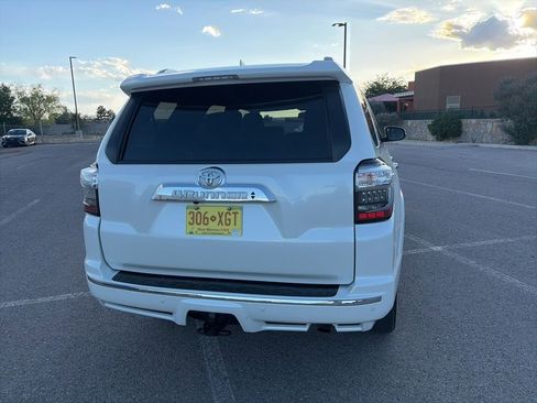 Used 2022 Toyota 4Runner Limited RWD image 5