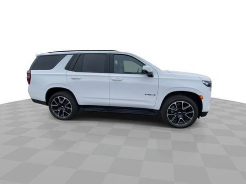 Used 2024 Chevrolet Tahoe RST w/ Luxury Package AWD/4WD image 3